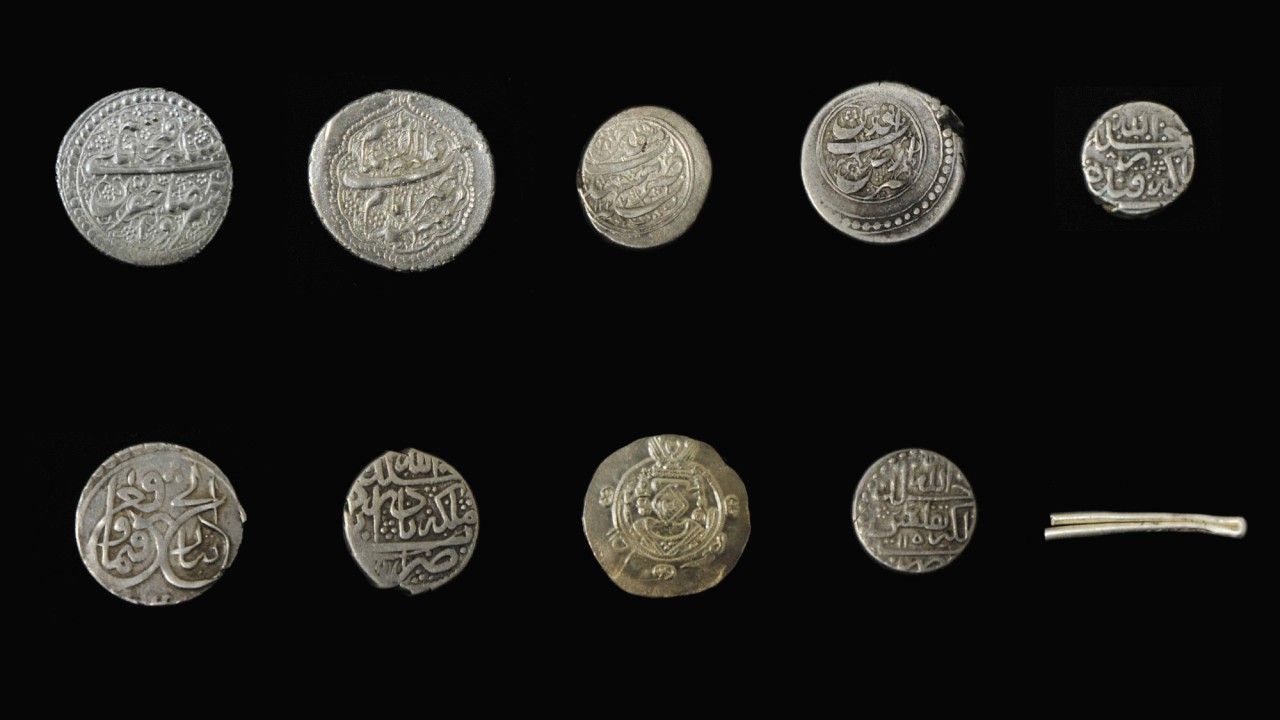 کشف ۱۰۰۰ عدد سکه با قدمت ۳ هزار سال در میاندورود