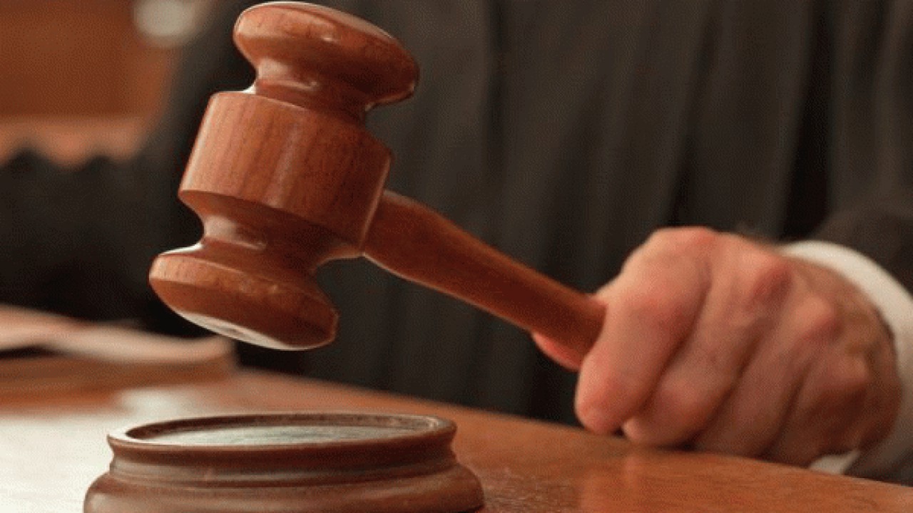 احکام قضایی  ۱۰ مدیر سابق شهرستان محمودآباد صادر شد