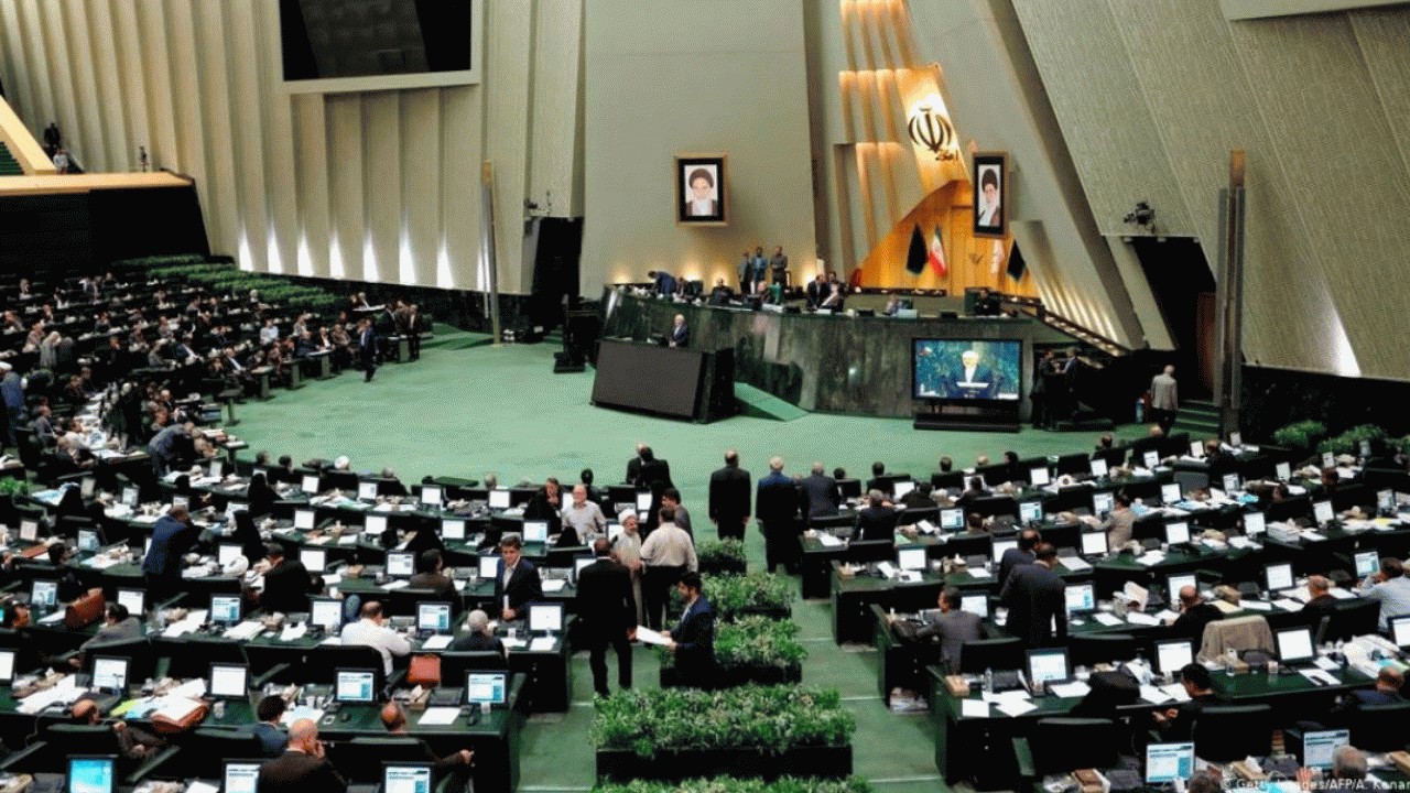 پاسخ رهبر انقلاب به لاریجانی درباره ریاست ستاد مقابله با کرونا