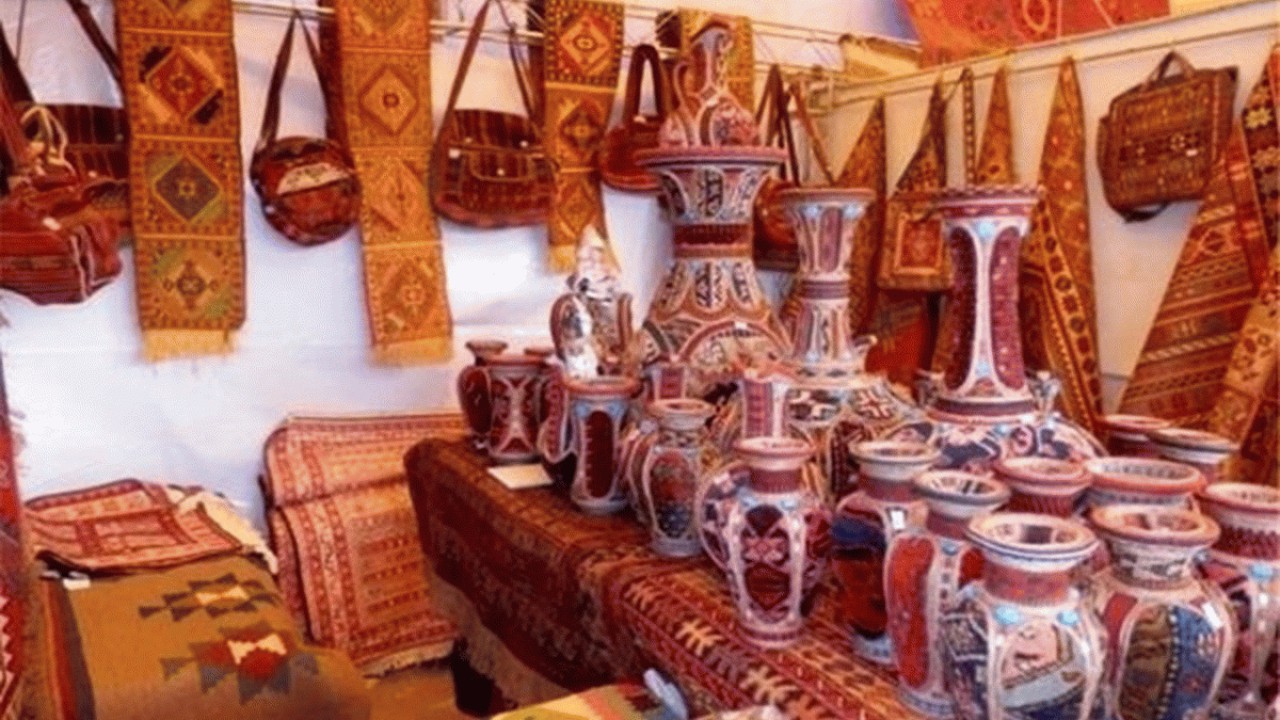 رونمایی از ۱۸ برند صنایع‌دستی در مازندران