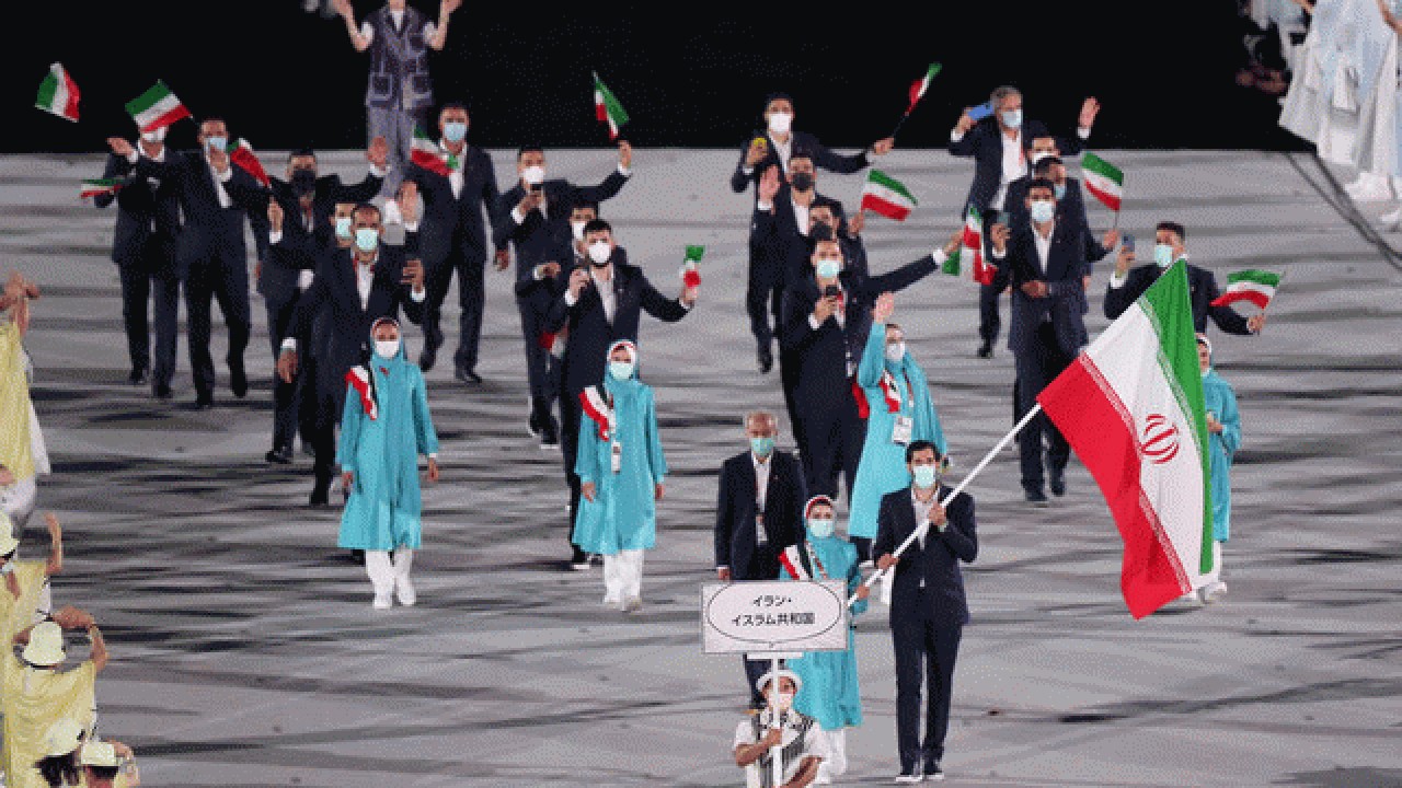 زارع پرچمدار کاروان ایران در اختتامیه المپیک توکیو شد