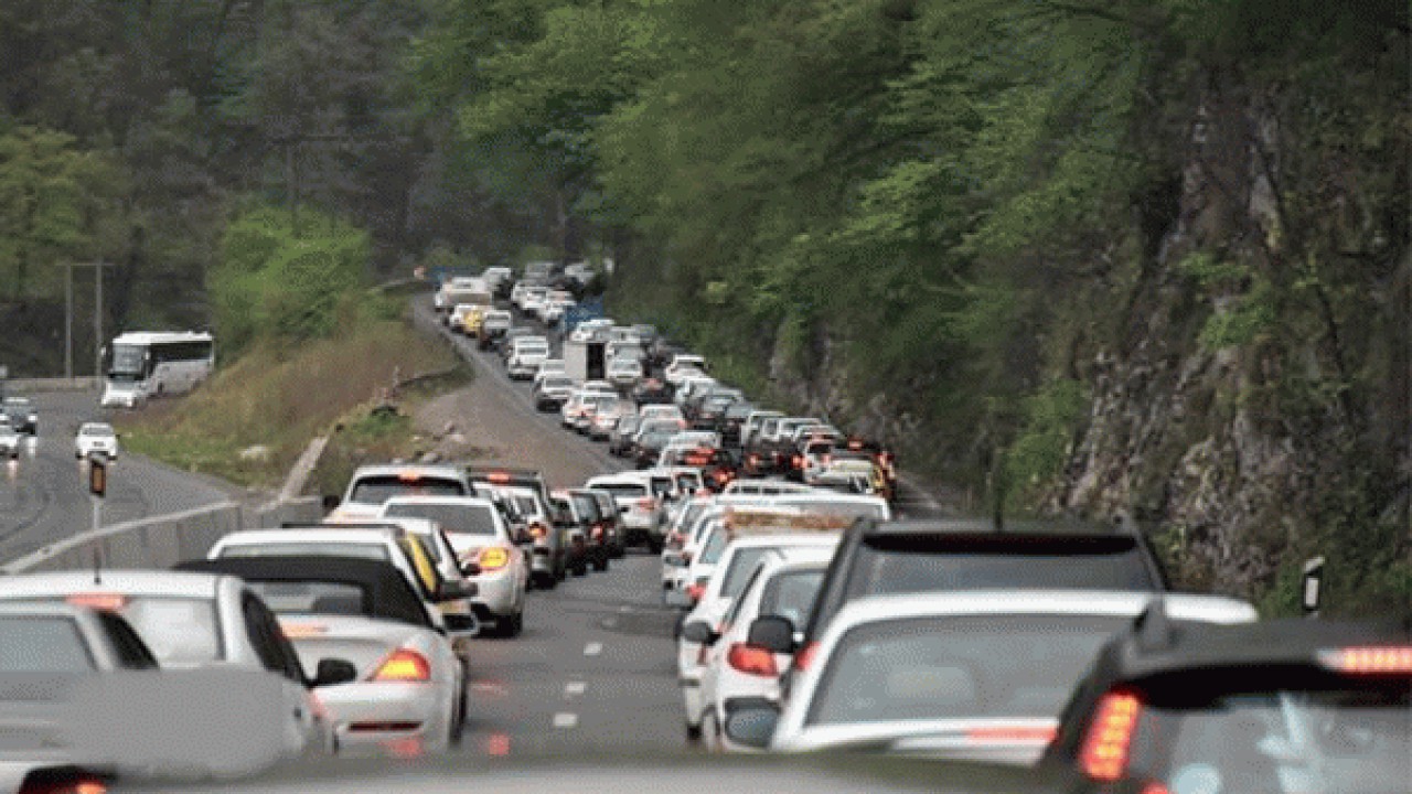 گره‌گشایی جدید برای پایان دادن به تب کهنه ترافیک جاده هراز