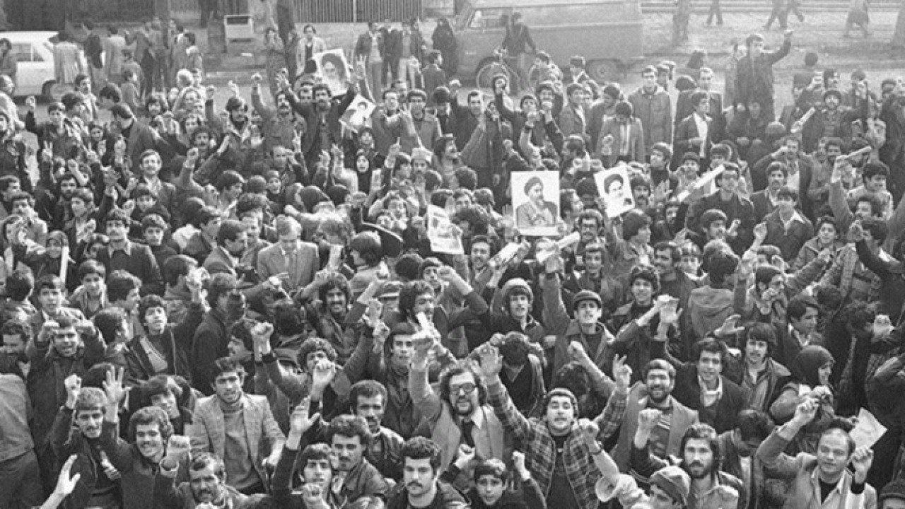 روایتی ازحماسه مردم آمل در ششم بهمن سال ۶۰