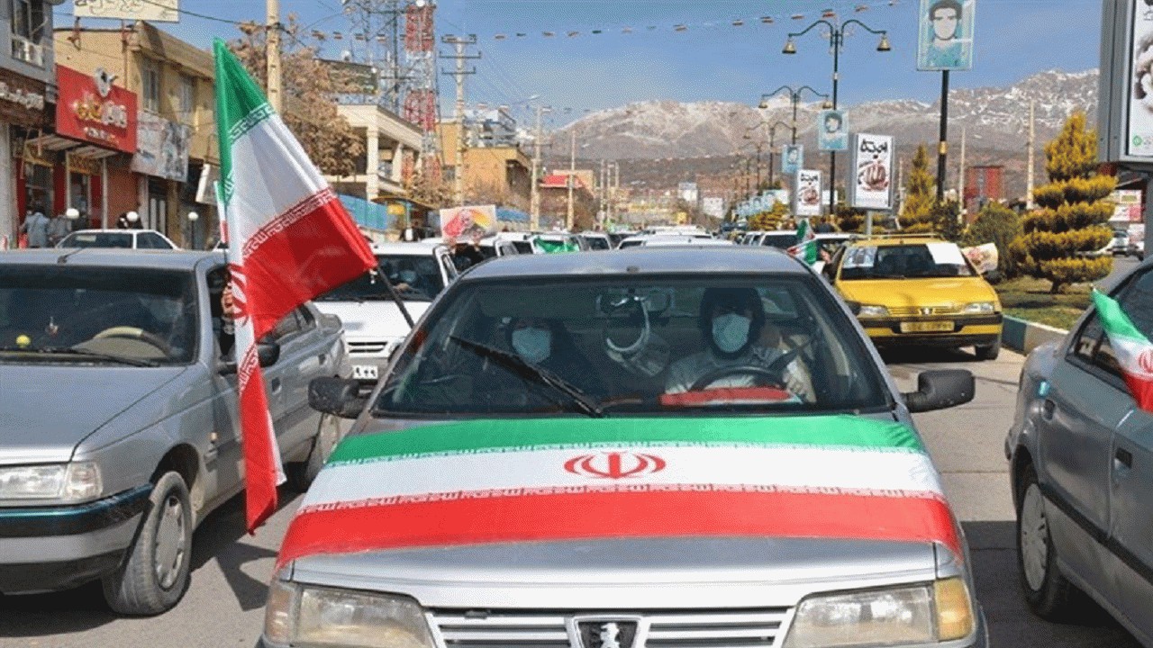 راهپیمایی خودرویی ۲۲ بهمن در شهر‌های قرمز مازندران
