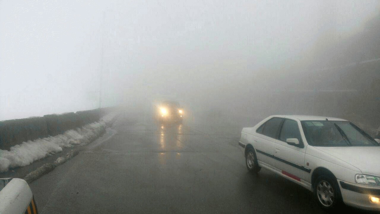 راه های مازندران مه آلود است