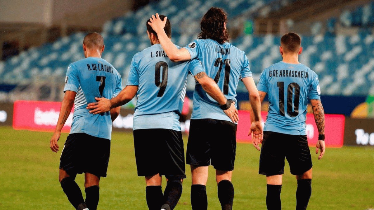 اروگوئه با تمام ستاره هایش مقابل ایران صف آرایی می کند