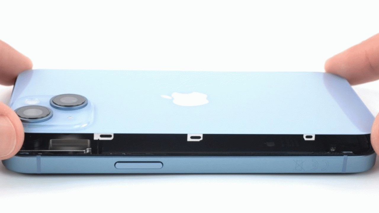 آیفون 14 به‌عنوان تعمیرپذیرترین موبایل اپل در سال‌های اخیر شناخته شد