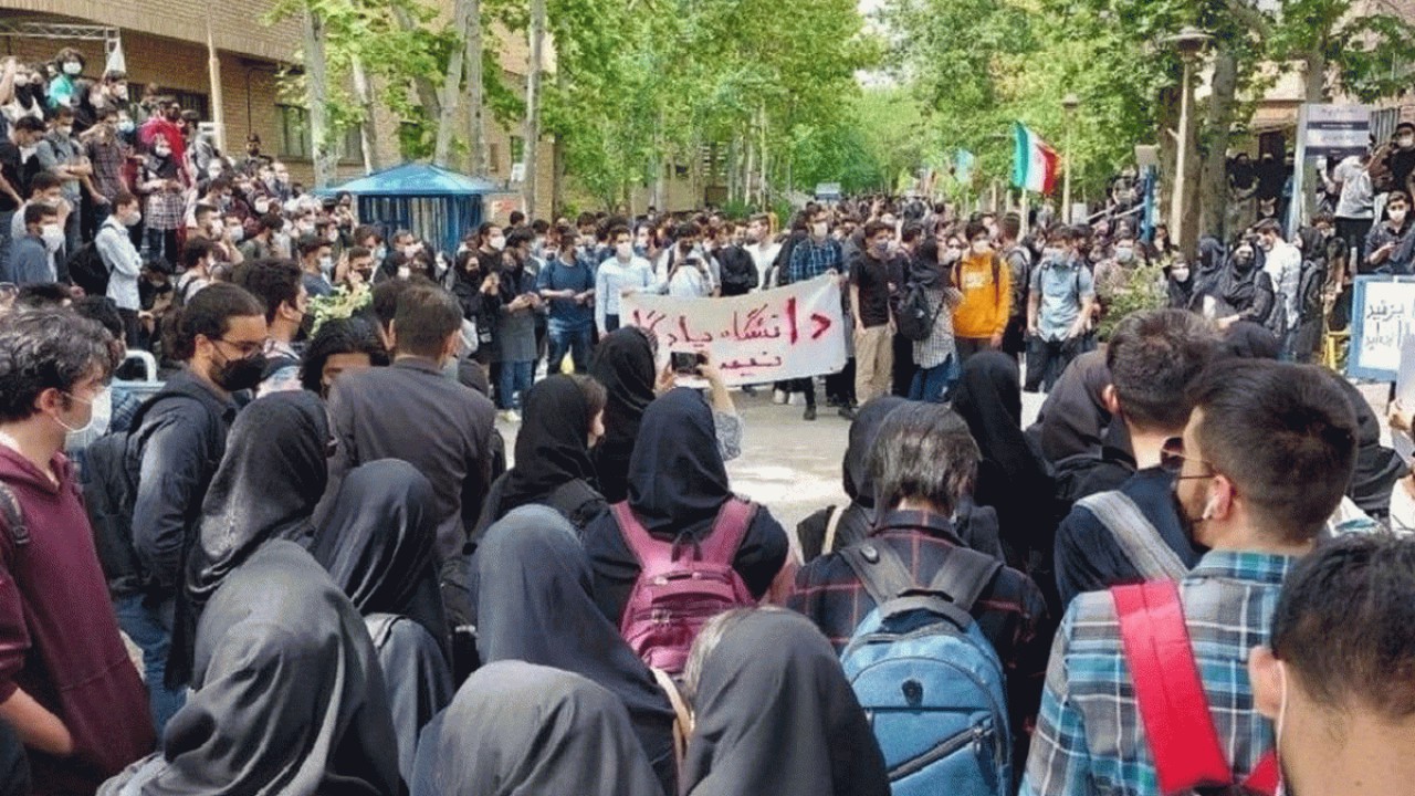 پیگیری وزیر علوم برای آزادی دانشجویان دستگیر شده