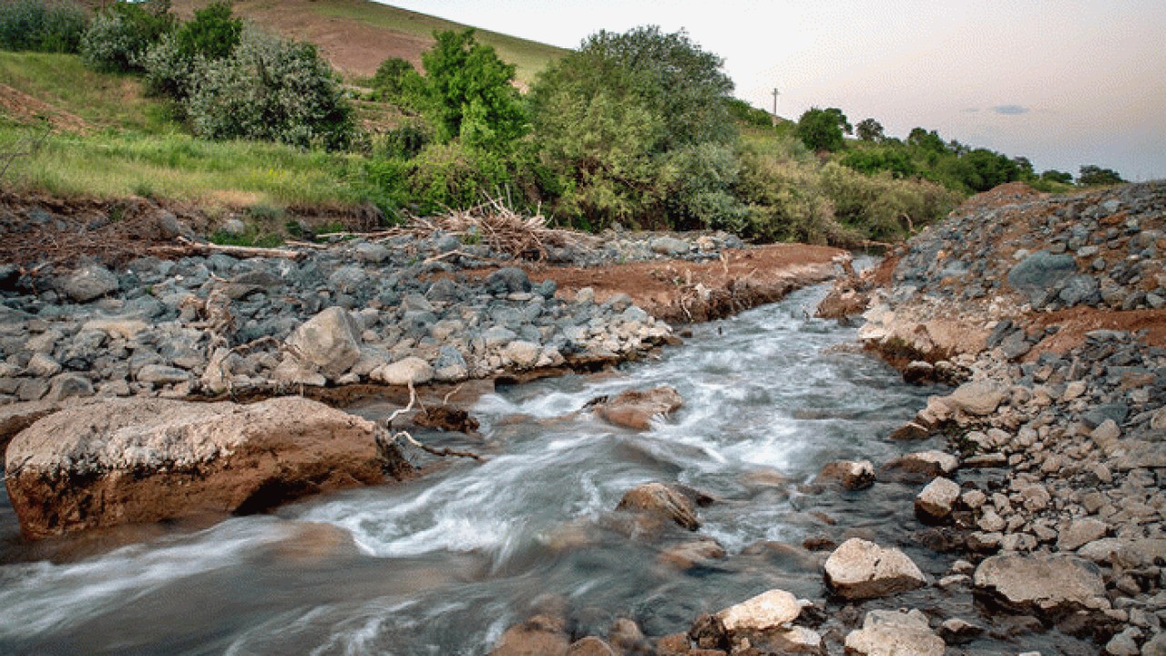 ضرورت مدیریت هوشمند منابع آبی در حوزه دشت هراز