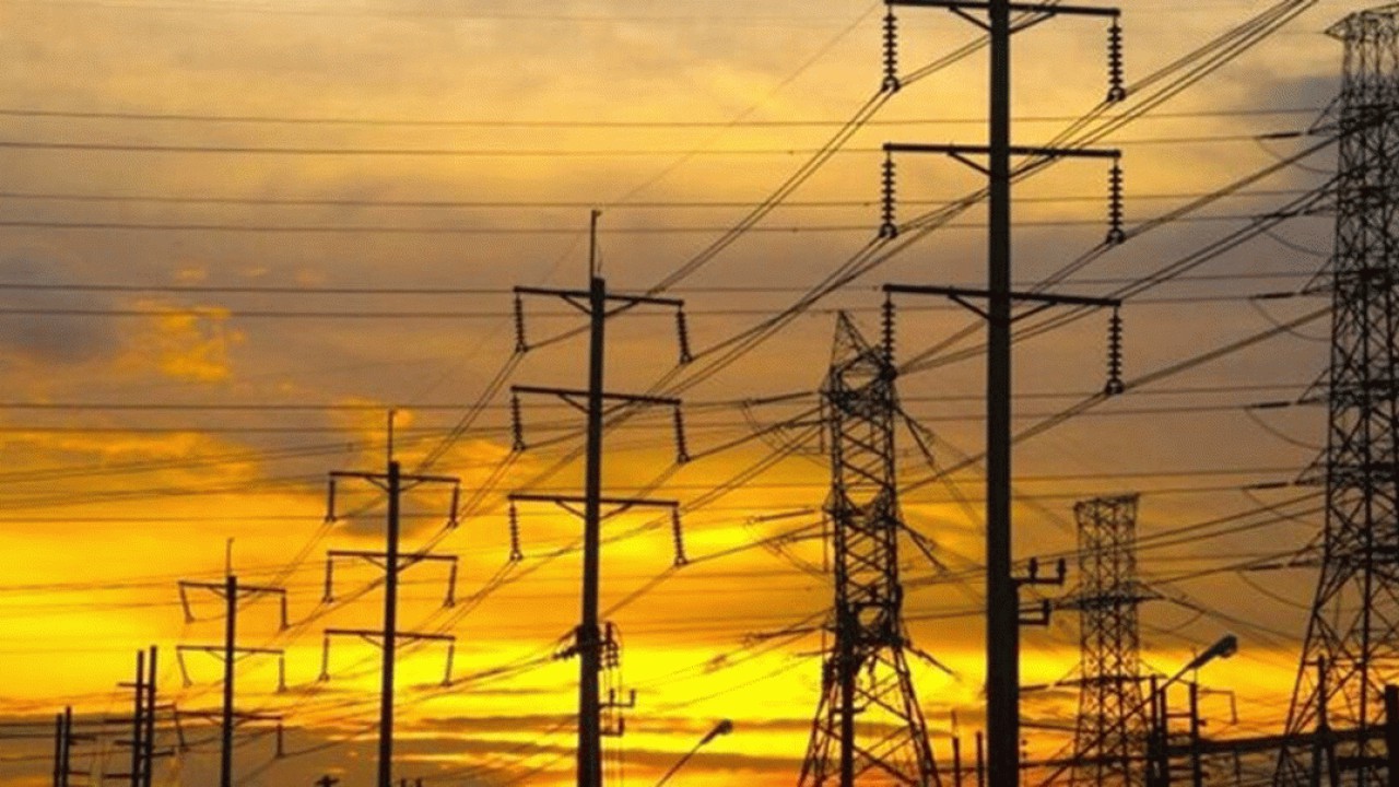 مصرف برق در تاریخ صنعت برق استان‌های مازندران و گلستان رکورد شکست
