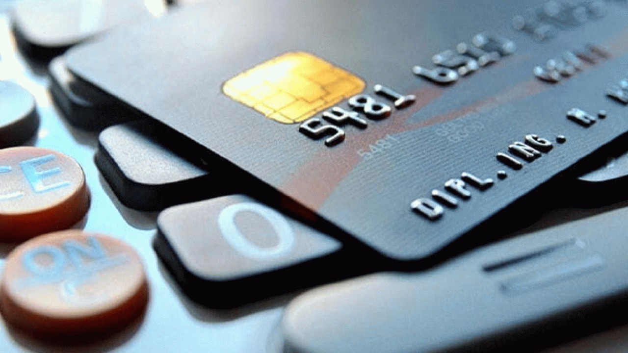 حذف کارت‌های فیزیکی بانک‌ها در خریدهای فروشگاهی