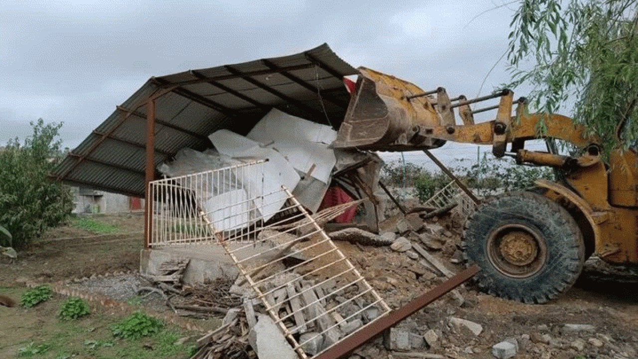 ۹۰۰ پرونده تخریب ساخت و ساز غیرمجاز در مازندران رسوب شده است