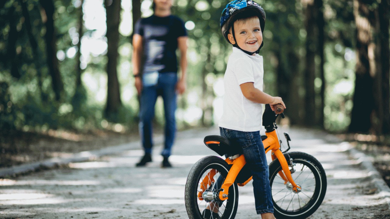چگونه به کودکمان دوچرخه سواری یاد بدهیم؟