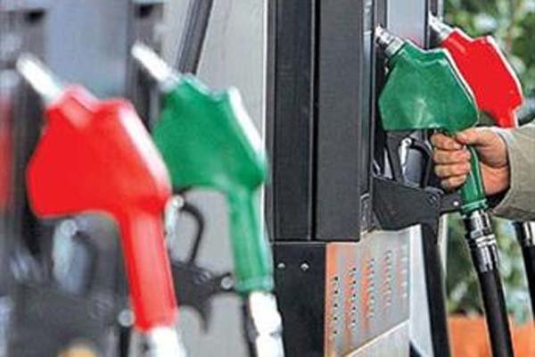 ۵۴ میلیون لیتر بنزین ایام نوروز در منطقه ساری توزیع شد